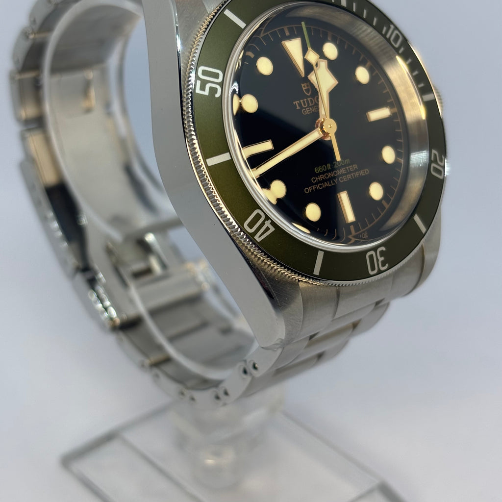 Tudor Black Bay Harrods - M79230G-0001 - Black/Green - 41mm - 2021 - B&P