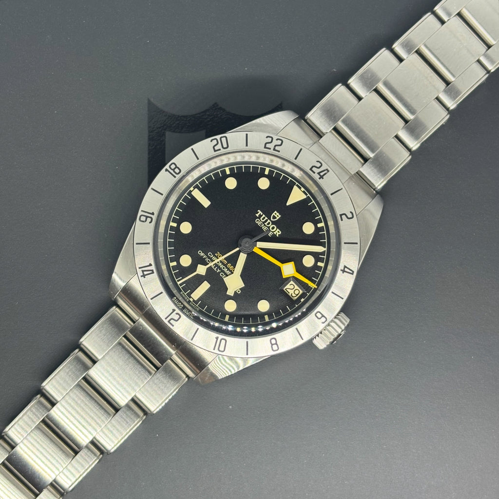Tudor Black Bay Pro - M79470-0001 - Black - 39mm - 2022 - Full Set - In Warranty