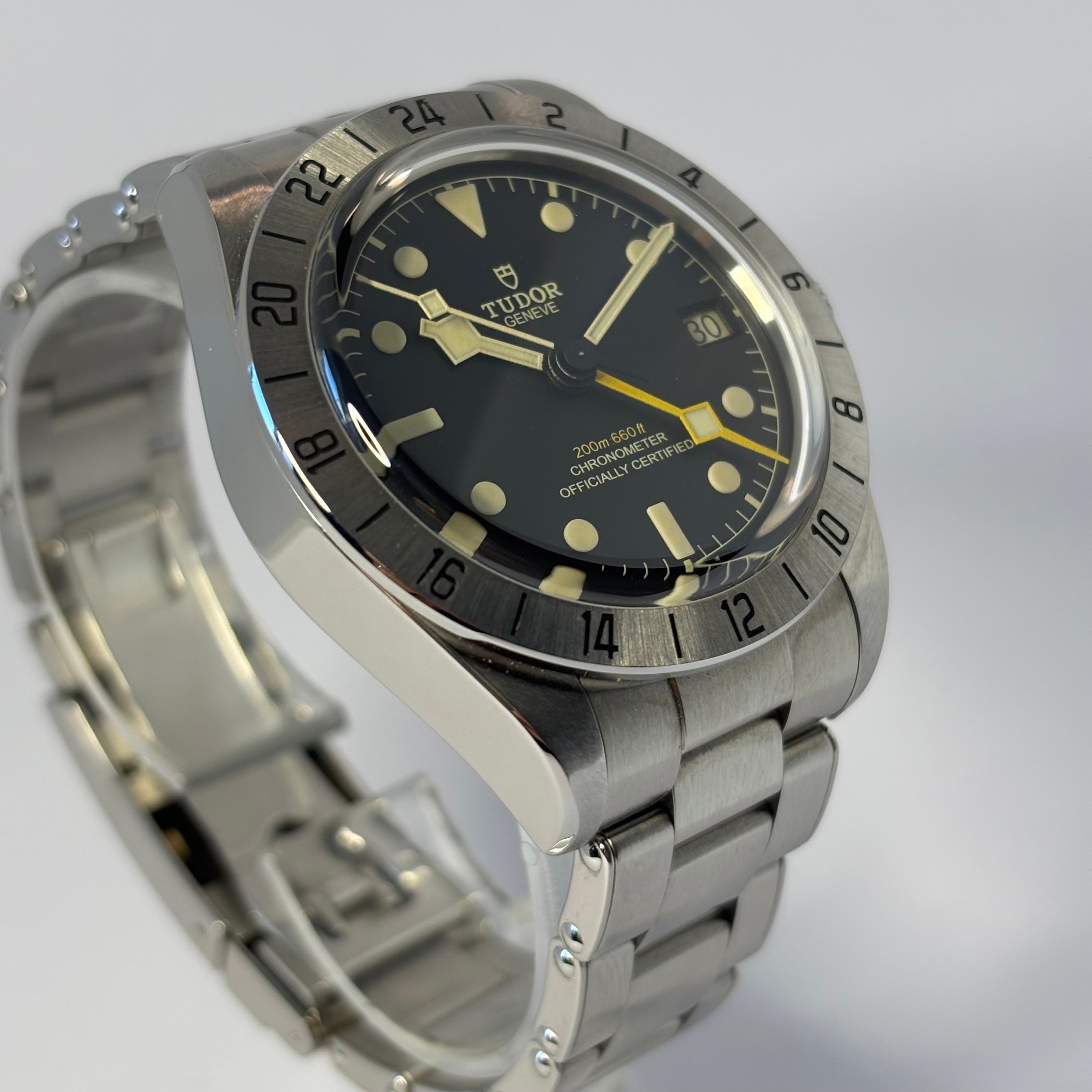 Tudor Black Bay Pro - M79470-0001 - Black - 39mm - 2022 - Full Set - In Warranty