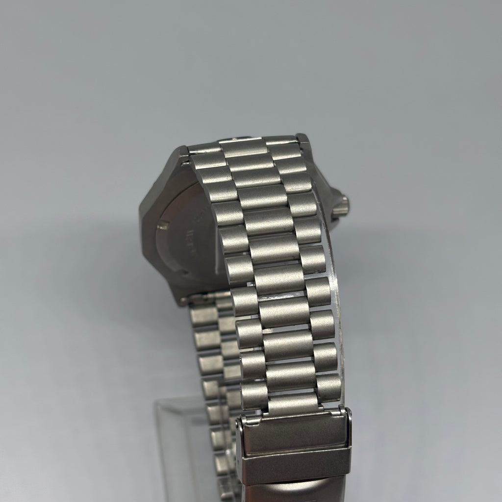 TAG Heuer 3000 Professional - 932.206 - Grey Dial - 38mm - c.1988–1990