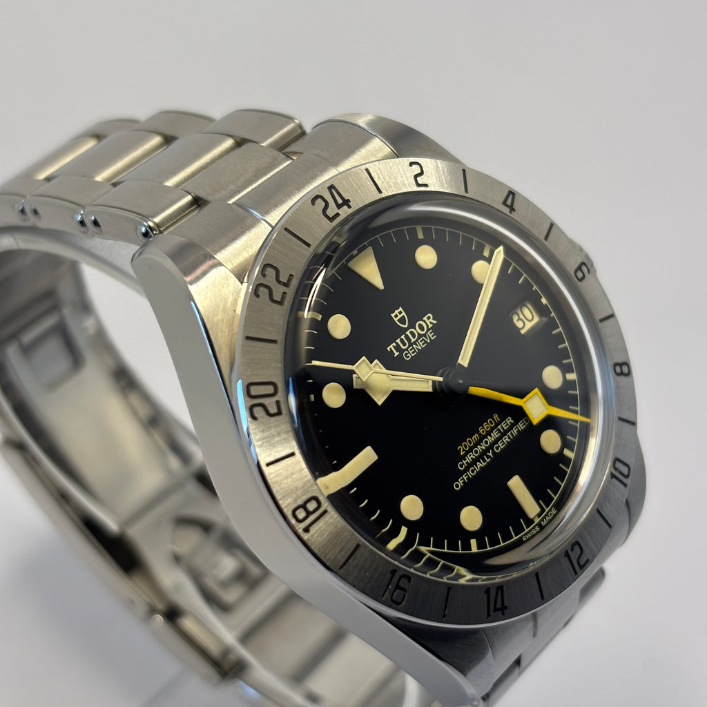 Tudor Black Bay Pro - M79470-0001 - Black - 39mm - 2022 - Full Set - In Warranty