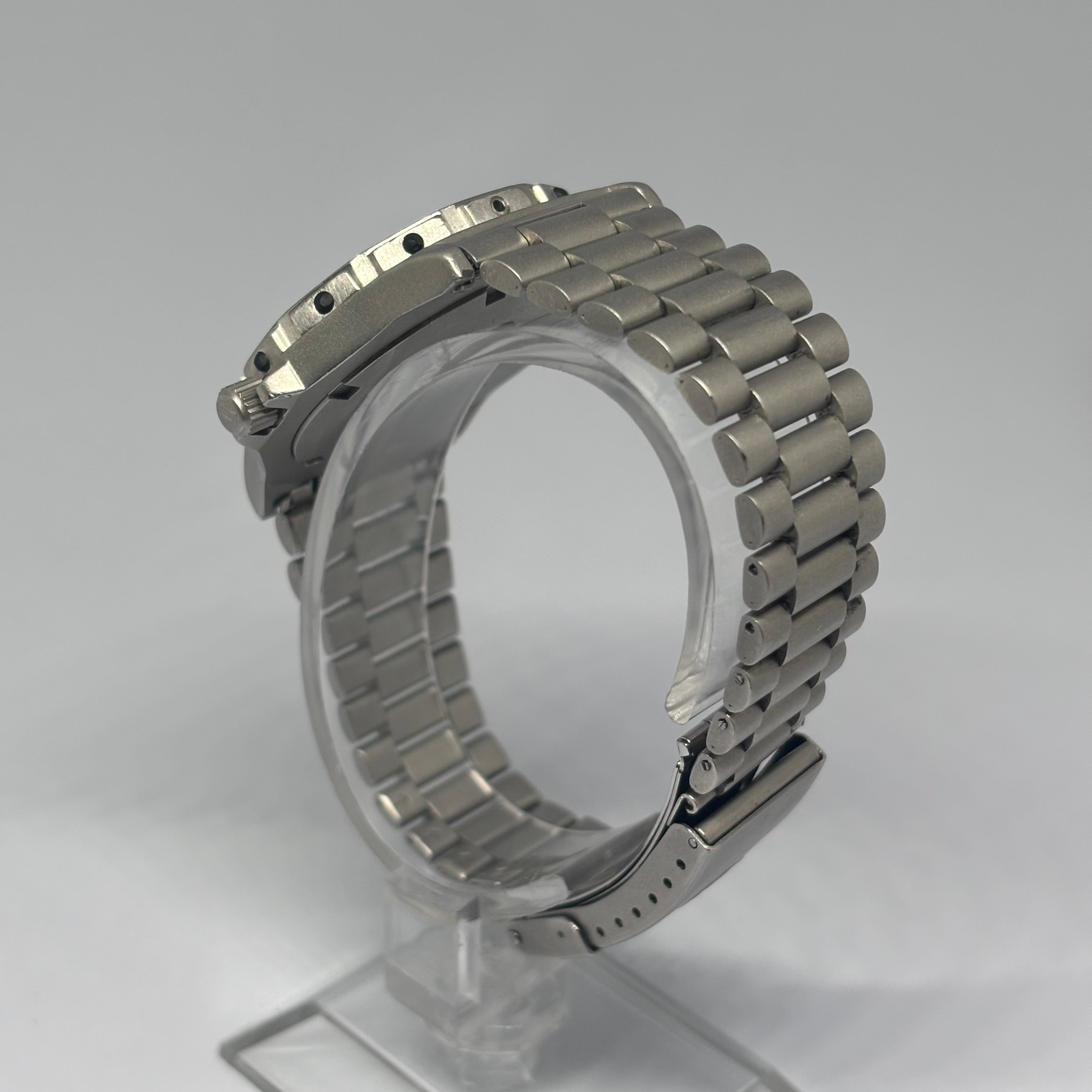 TAG Heuer 3000 Professional - 932.206 - Grey Dial - 38mm - c.1988–1990