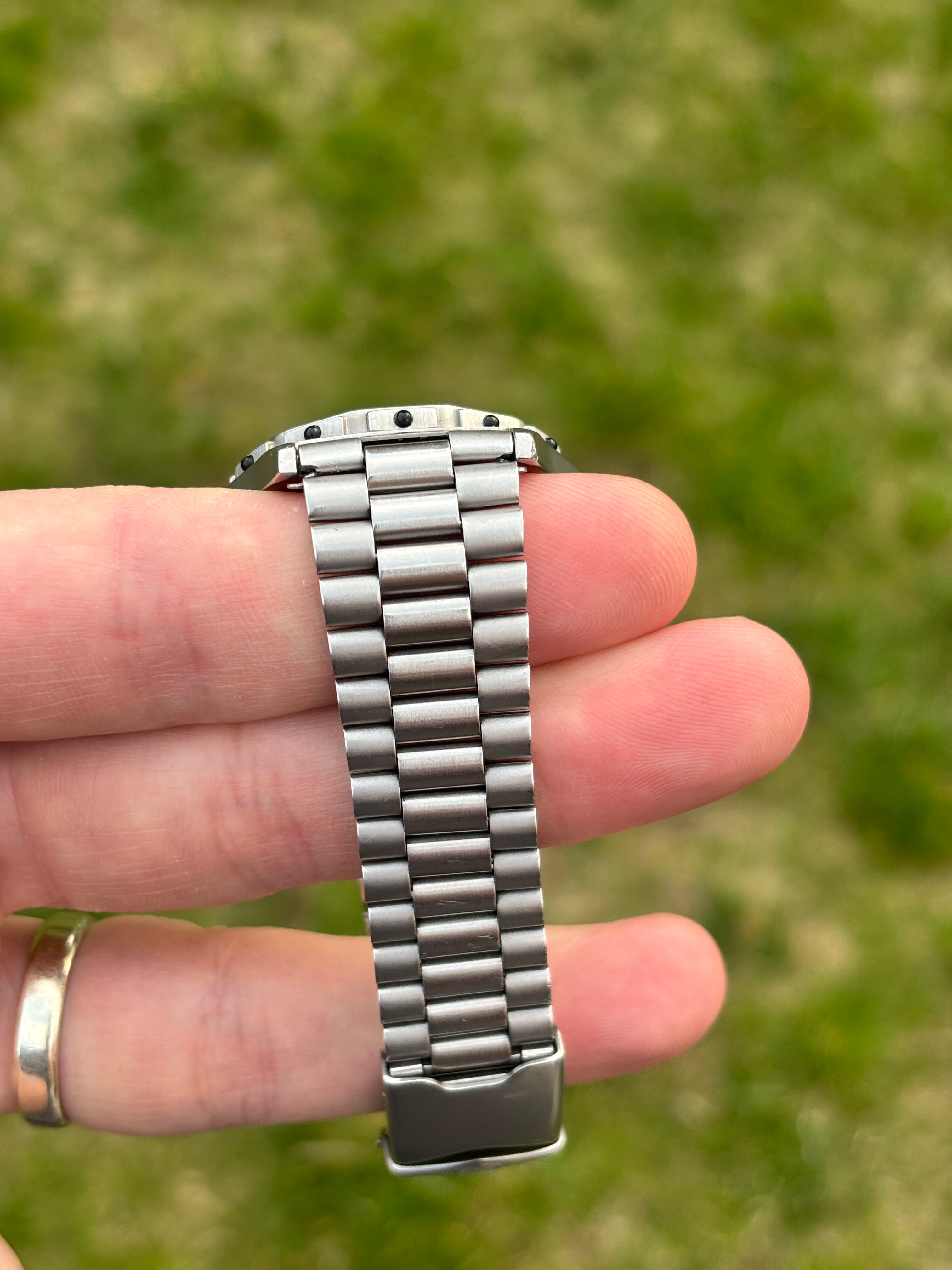 Tag Heuer Professional 3000 932.606 Full Size Model